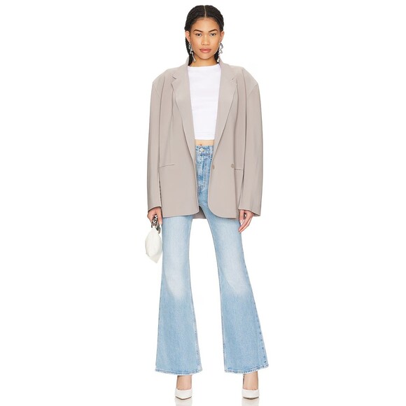 Levis Premium Womens Denim Jeans 70s High Rise Flare Light Blue Wide Leg NWT - Picture 8 of 11